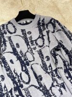 DIOR（ディオール）定番アルファベットジャカードカップルタイプグレーブルーニットセーター