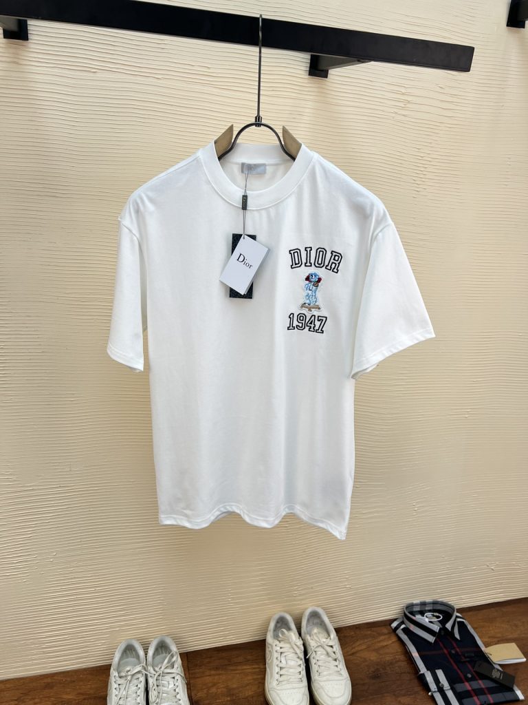 DIOR（ディオール） 2024ss最新作レザーロゴ発泡ラウンドネック半袖Tシャツ