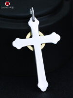 Goro’s（ゴローズ） 高橋吾郎 コピー 金飛鳥輪925純銀クロスペンダント 通販