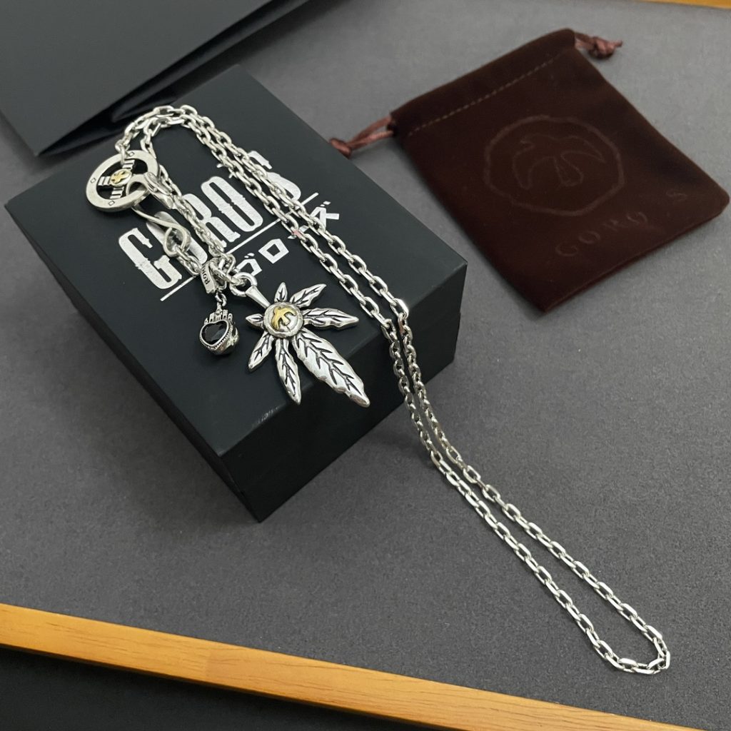 Goro’s（ゴローズ）n級品 高橋吾郎メープルダブルチャームネックレス 激安通販