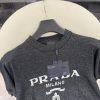 PRADA(プラダ)春夏新作 コピー 男女同タイプ半袖Tシャツ通販