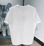 PRADA(プラダ) コピー ロゴ落書き刺繍オシャレカジュアル半袖Tシャツ