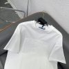 PRADA(プラダ) 定番コーディネート自在立体凹凸質感アルファベット柄Tシャツ n級品