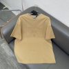 PRADA(プラダ) 定番コーディネート自在立体凹凸質感アルファベット柄Tシャツ n級品