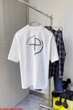 STONE ISLAND(ストーンアイランド) 春夏スーパーコピー 2024 プリントラウンドネック半袖Tシャツ