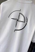 STONE ISLAND(ストーンアイランド) 春夏スーパーコピー 2024 プリントラウンドネック半袖Tシャツ