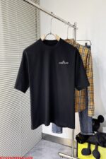 STONE ISLAND(ストーンアイランド) 春夏スーパーコピー 2024 プリントラウンドネック半袖Tシャツ