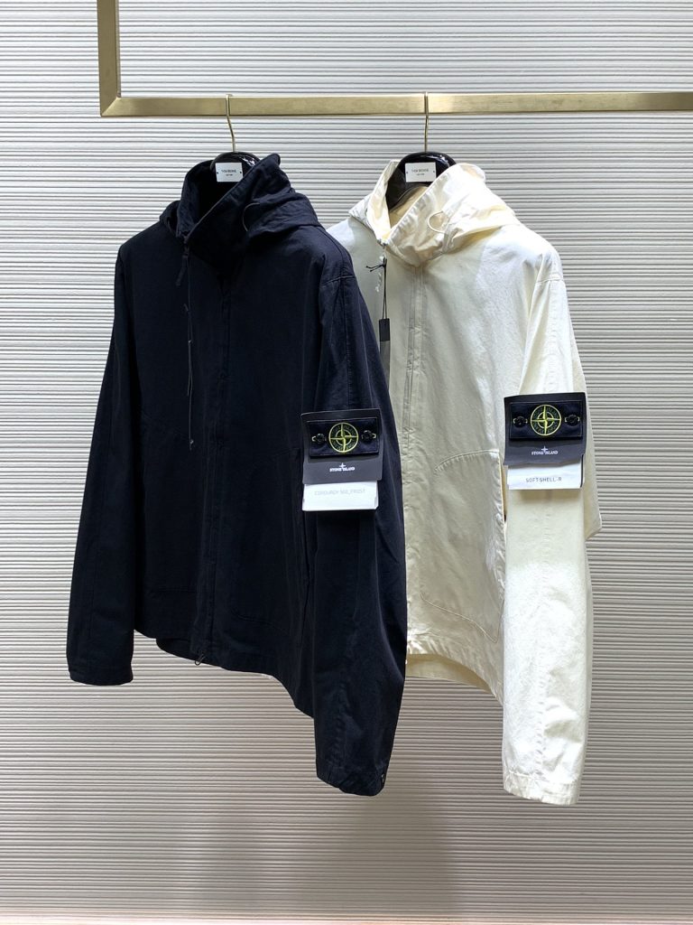 STONE ISLAND(ストーンアイランド)  コピー  フード付きカーゴジャケット男女兼用 