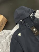 STONE ISLAND(ストーンアイランド) 2024新作 n級品 防風防水多機能ソフトシェルジャケット