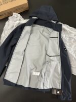 STONE ISLAND(ストーンアイランド) 2024新作 n級品 防風防水多機能ソフトシェルジャケット