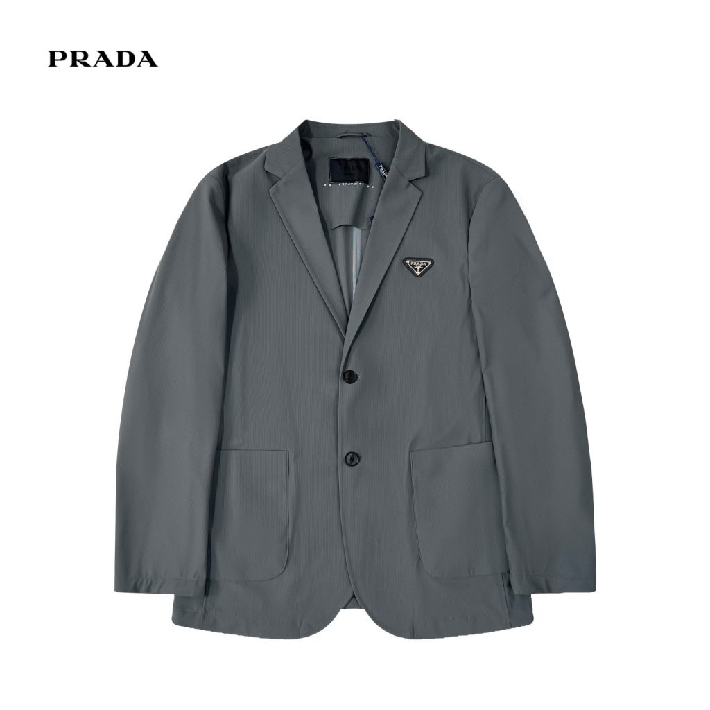 PRADA(プラダ )定番コピー三角形のロゴメンズ  薄くて軽い スーツ