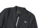 PRADA(プラダ )定番コピー三角形のロゴメンズ 薄くて軽い スーツ