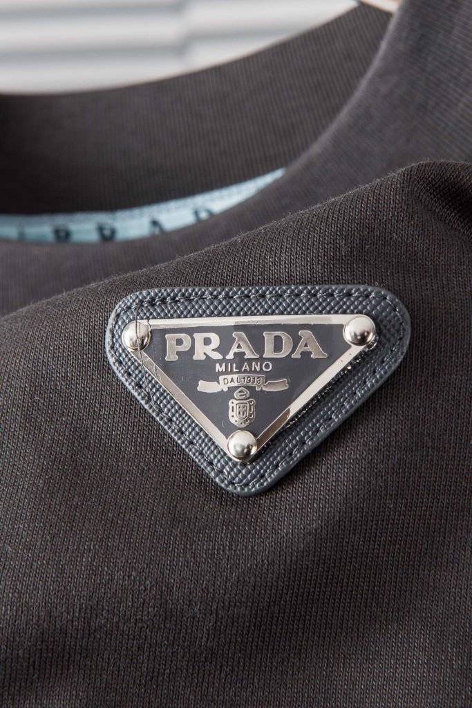 PRADA(プラダ )2024新作定番デザイン100%コットンラウンドネック半袖Tシャツ 