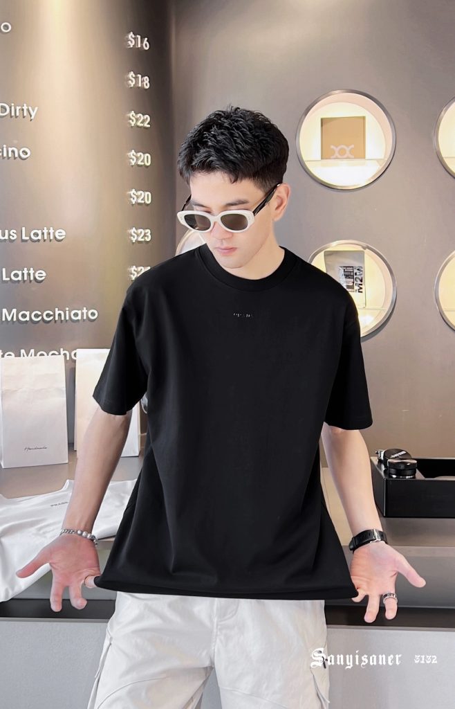 PRADA (プラダ)2024夏コピーファッション肌に優しく快適半袖Tシャツ