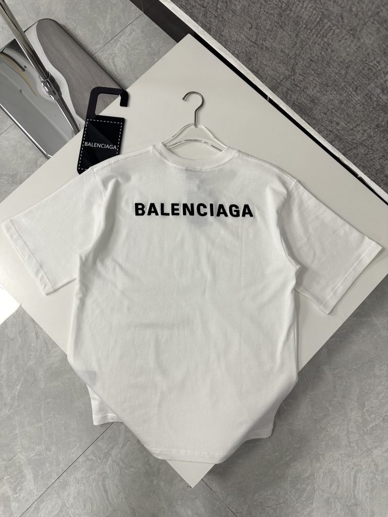 BALENCIAGA(バレンシアガ)2024春夏新作刺繍 アルファベット