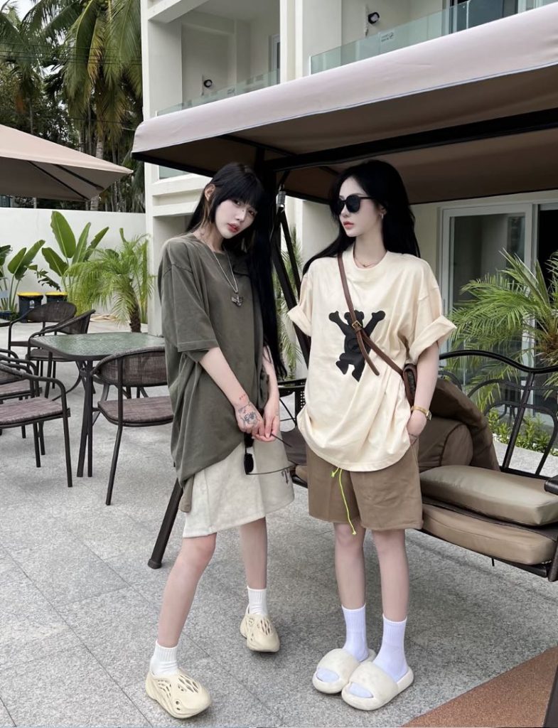 WELLDONE（ウェルダン)偽物踊るクマプリントカップルモデル半袖Tシャツ激安通販