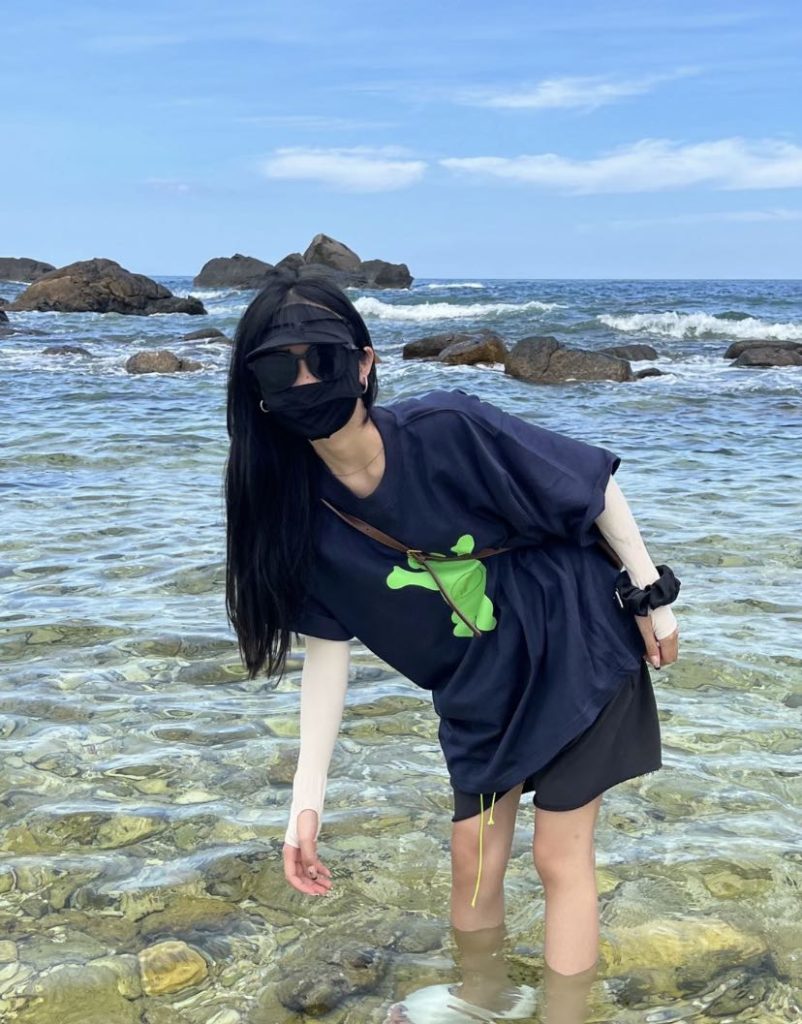 WELLDONE（ウェルダン)偽物踊るクマプリントカップルモデル半袖Tシャツ激安通販