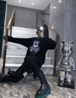 WELLDONE（ウェルダン)コピー芸能人2024新作 おしゃれ かわいい クマ キャラ カップルモデル半袖Tシャツ