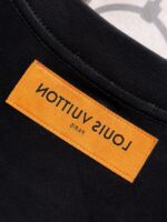 LOUIS VUITTON(ルイヴィトン)定番スーパーコピーアルファベットプリントトレンドカジュアル半袖通販