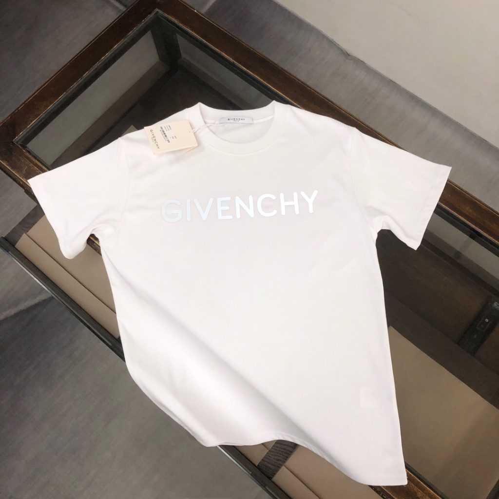 GIVENCHY(ジバンシイ)コピー2024の芸能人新作logoはカップルファッションレジャー半袖を刺繍する