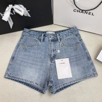 CHANEL（シャネル）入手困難コピー アルファベット刺繍ロゴデニムショートパンツ