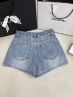 CHANEL（シャネル）入手困難コピー アルファベット刺繍ロゴデニムショートパンツ