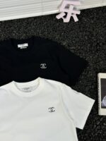 CHANEL（シャネル） 業界最高い品質 スーパーコピー シンプルなスタイルロゴプリントカジュアルカップル半袖Tシャツ