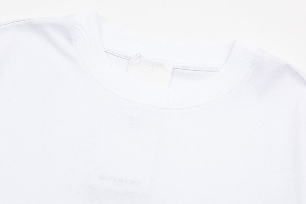 超お得人気アルファベットグラフィティジバンシコピー カジュアル半袖Tシャツ男女同タイプ 