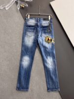 入手困難 アイキャッチ アミパリス スーパー コピー 超お得 穴あきジーンズ