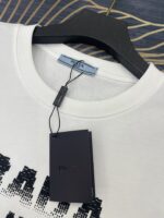 PRADA(プラダ) 新作 激安販売 コピー プリントロゴラウンドネック半袖Tシャツ