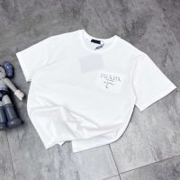 PRADA(プラダ) コピー 激安販売 プリントロゴカジュアル半袖Tシャツ