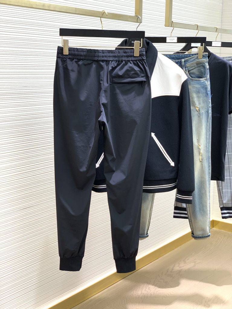 Dior (ディオール) 2024春夏新作 入手困難 ファッション カジュアルパンツ n級品