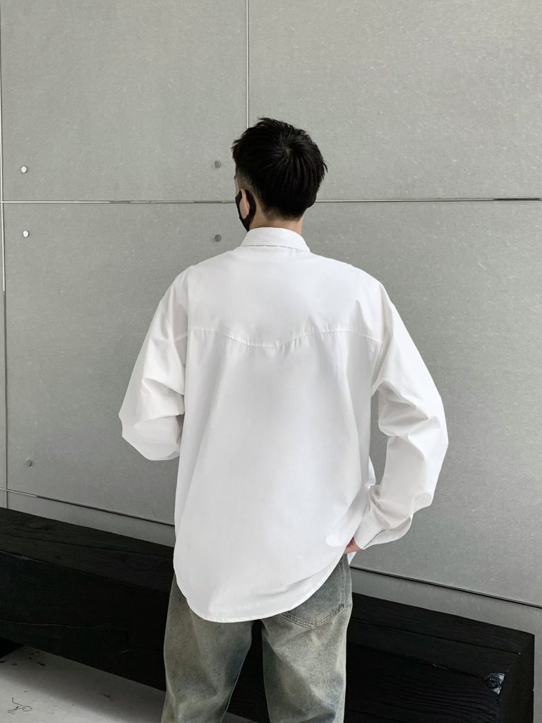BALENCIAGA(バレンシアガ)   業界最高い品質   芸能人偽物 アルファベットプリントシャツ