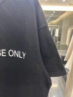 BALENCIAGA(バレンシアガ) 入手困難 業界最高い品質 スーパーコピー ファッション アルファベットプリント半袖Tシャツ