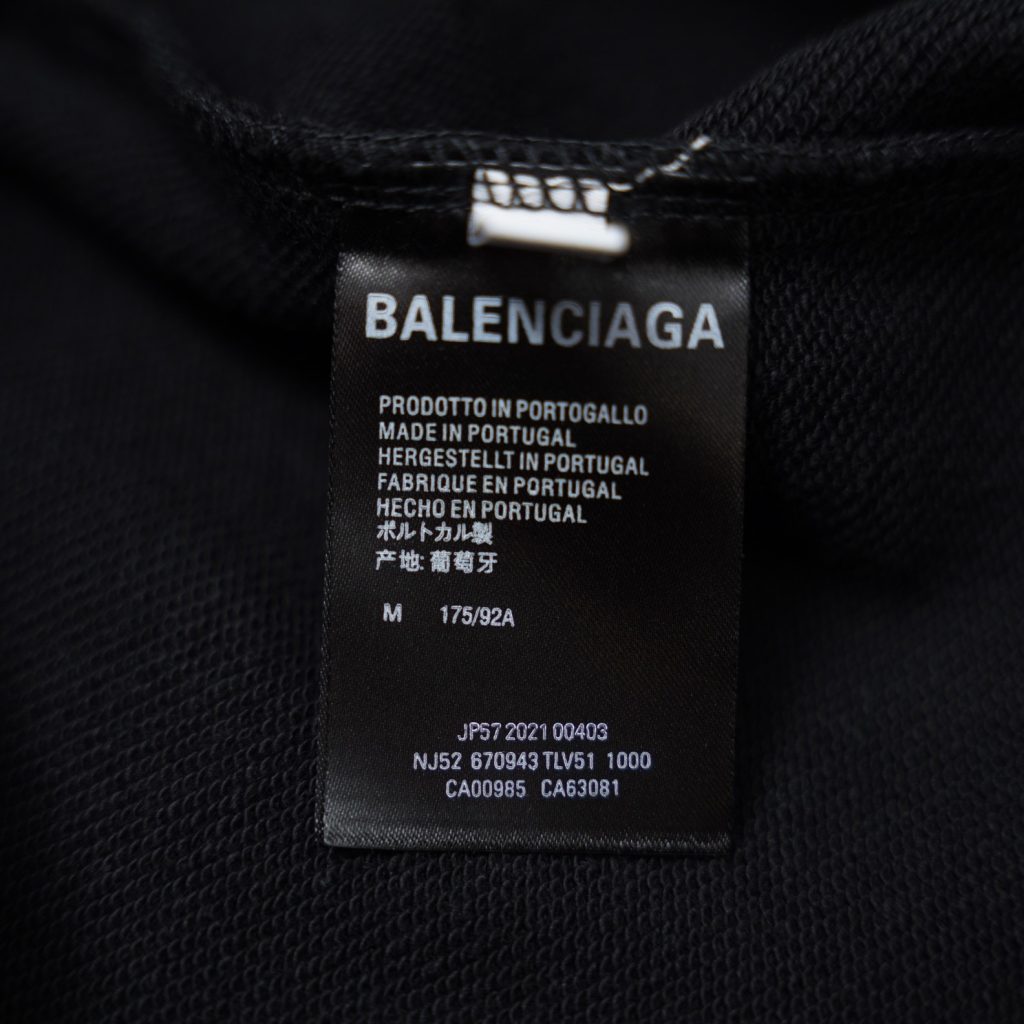 BALENCIAGA（バレンシアガ）  スーパーコピー 業界最高い品質 ロゴエンブレム刺しゅうショートパンツ