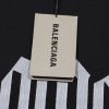 2024人気新作バレンシアガ 偽物やわらかで快適なアルファベットプリント半袖Tシャツ