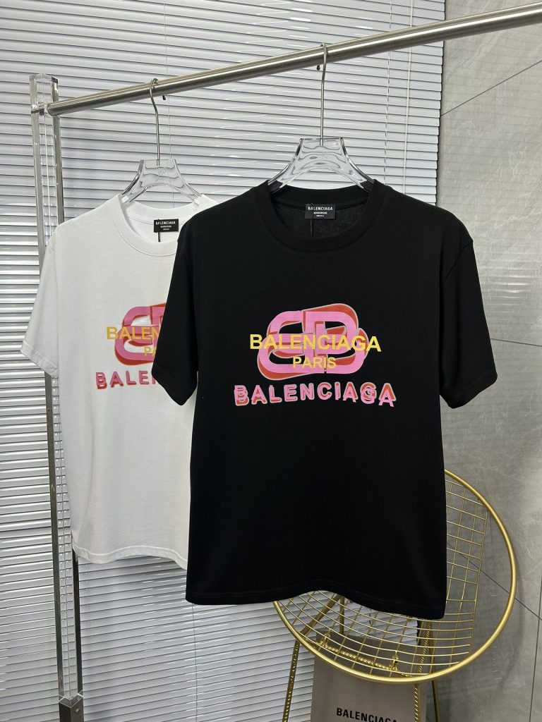 バレンシアガ コピー アイキャッチ カラーアルファベットロゴプリントカジュアルTシャツ