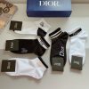 DIOR（ディオール）新作 コピー アルファベット流行短筒靴下 激安通販
