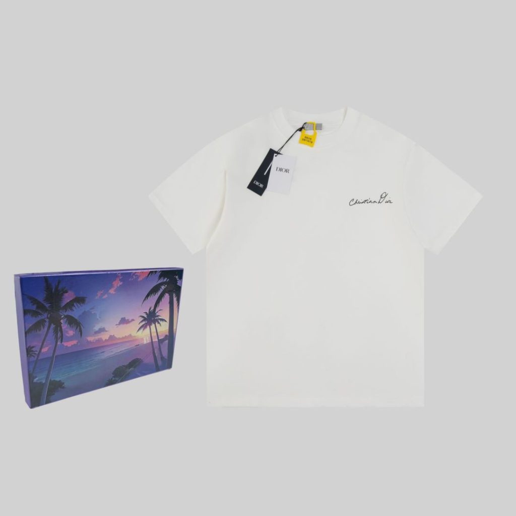 激安通販 入手困難 コピー 大人気スズランディオールカジュアルTシャツ