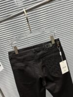入手困難 夏新品丹尼コピー ストレッチ質感ディオールrジーンズ