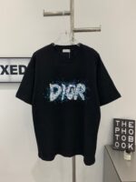 人気新作ディオール スーパーコピー モノグラム グラフィティ ロゴカジュアル半袖Tシャツ