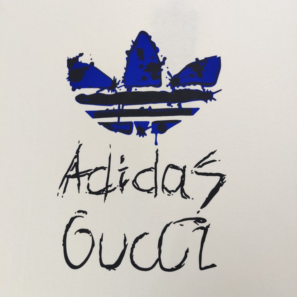 GUCCI (グッチ) 偽物 春夏新作連名クローバーlogeプリントTシャツ 通販