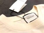 GUCCI (グッチ) スーパーコピー春夏兎八哥プリント半袖Tシャツ