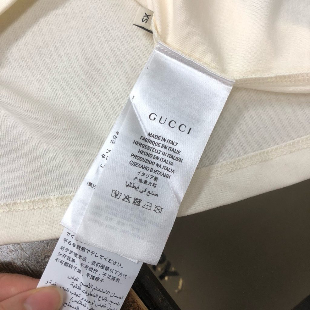 GUCCI (グッチ)  コピー 春夏最新カップルタイプ半袖Tシャツ 通販