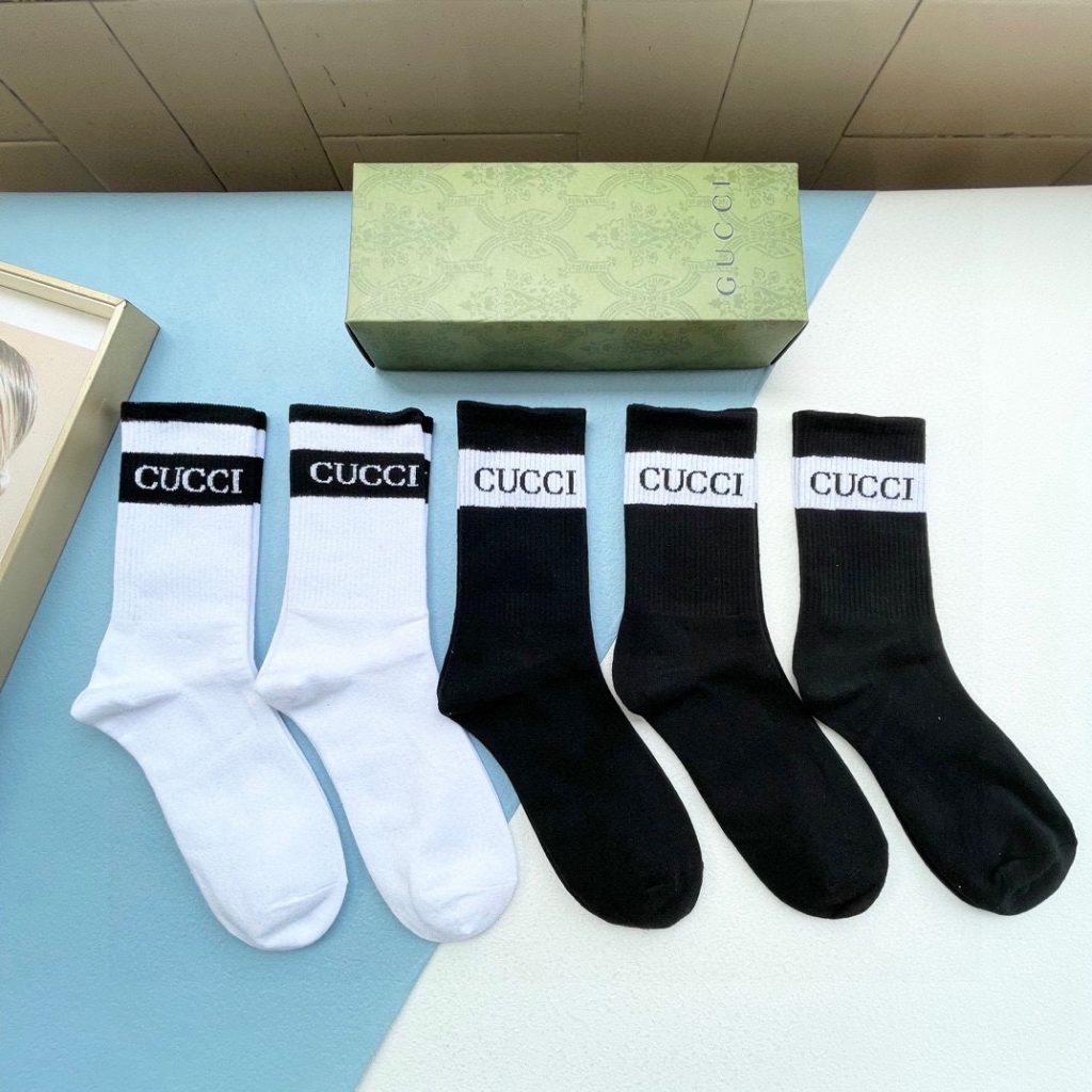 Gucci（グッチ） 激安販売 スーパーコピー セット包装【一箱五足】 Gucci ・グッチ❗️ネットで大人気靴下出荷