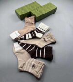 Gucci（グッチ）芸能人 Gucci ・古奇❗️ G家新品靴下❗️ 【一箱五足】ジャカード定番ダブルGマーク 激安通販