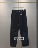Gucci（グッチ）メンズトレンド 偽物 刺繍ウォッシュ加工微ストレッチストレートジーンズ 激安販売