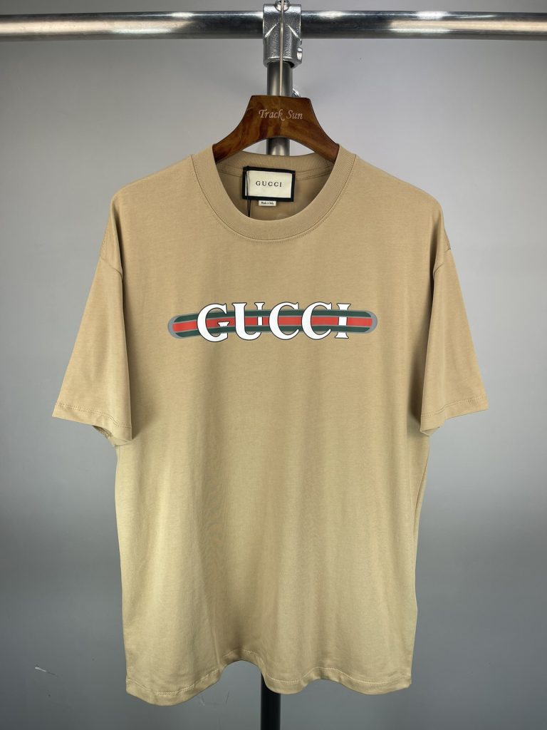 Gucci（グッチ）早春新作 コピー アルファベットプリント半袖Tシャツ