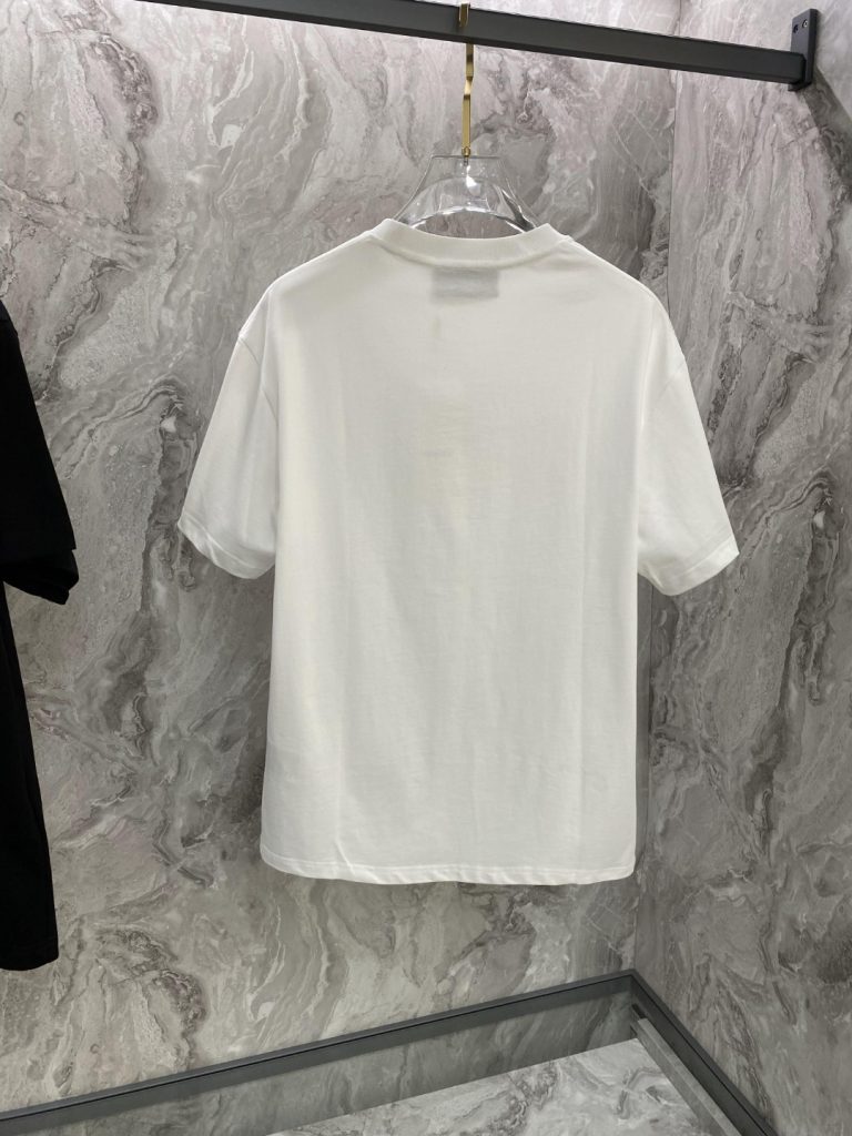 Gucci（グッチ） 春夏 スーパーコピー トップクラス専門店同期半袖Tシャツ