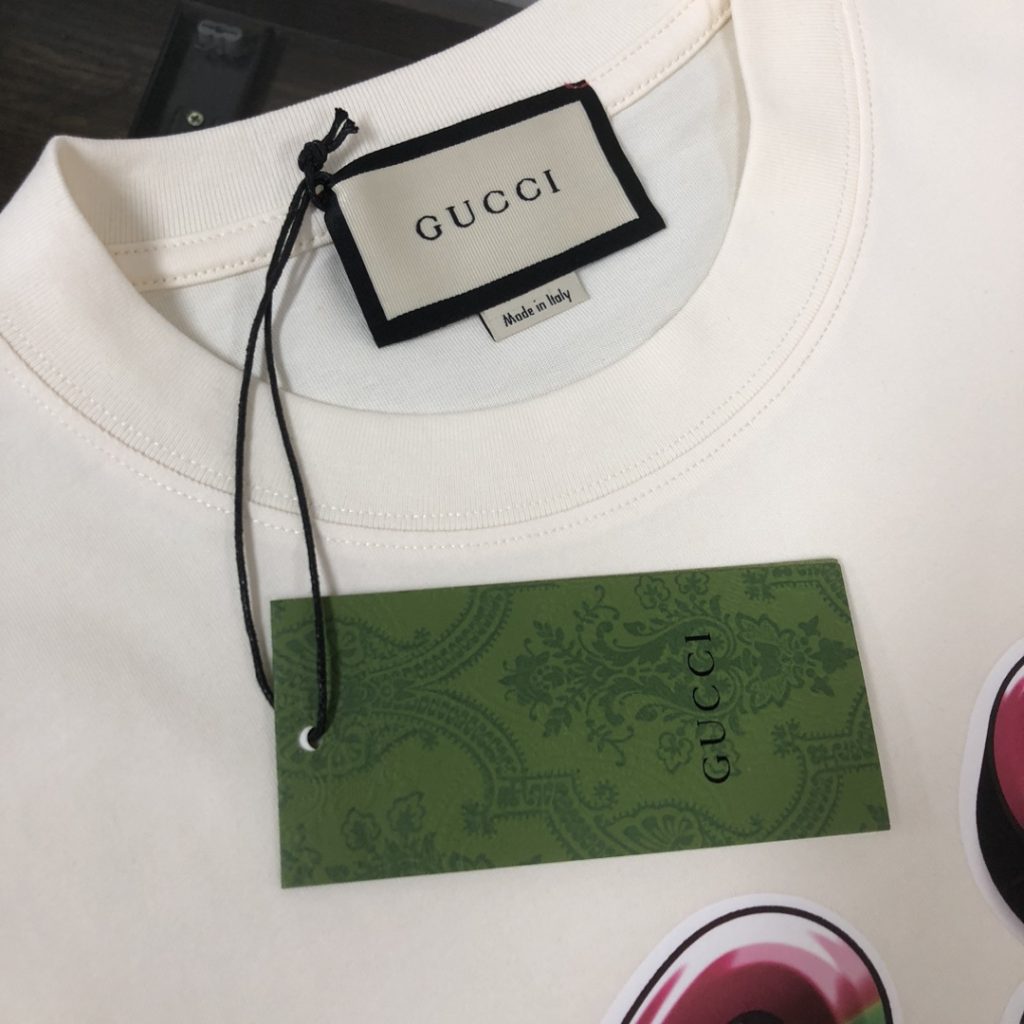 Gucci（グッチ）コピー 芸能人  春夏カップルタイプオシャレでカジュアルな半袖Tシャツ 激安通販